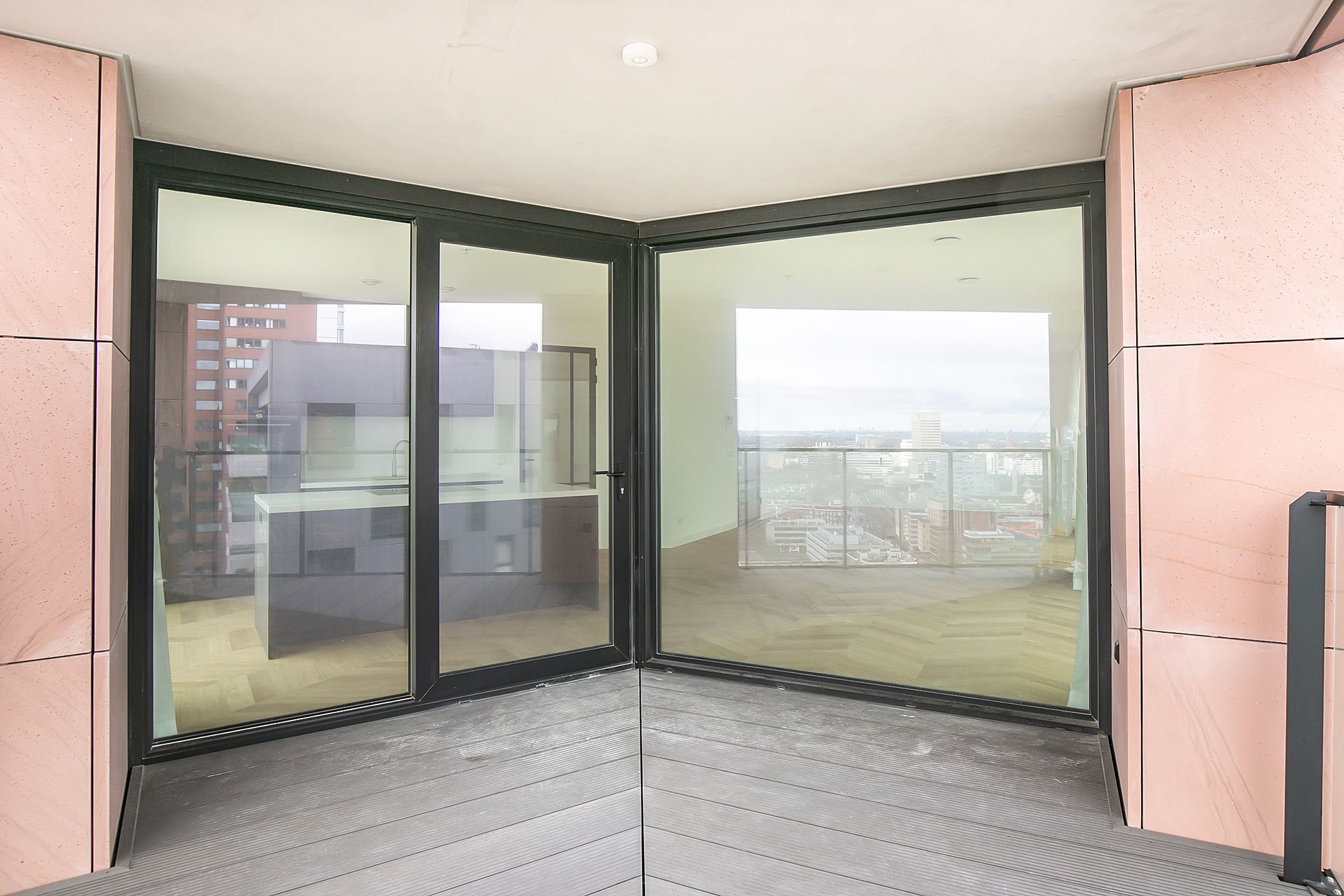 Foto 21 van Wijnhaven 65-B23