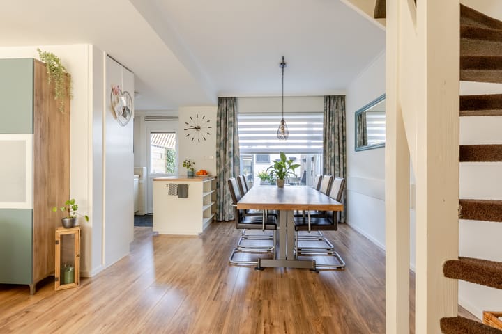 Foto 13 van Leeuwerikstraat 24