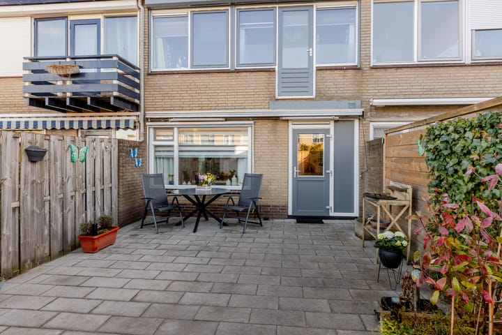 Foto 42 van Leeuwerikstraat 24