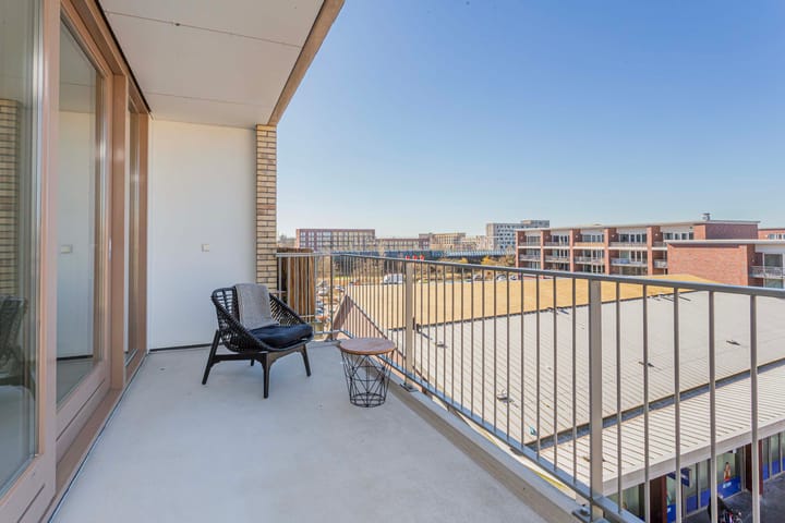 Foto 22 van Ella Fitzgeraldplein 285