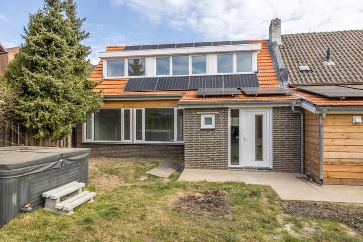 Foto 2 van Benzenrade 46