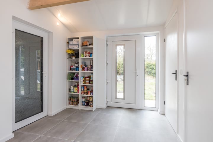 Foto 3 van Benzenrade 46