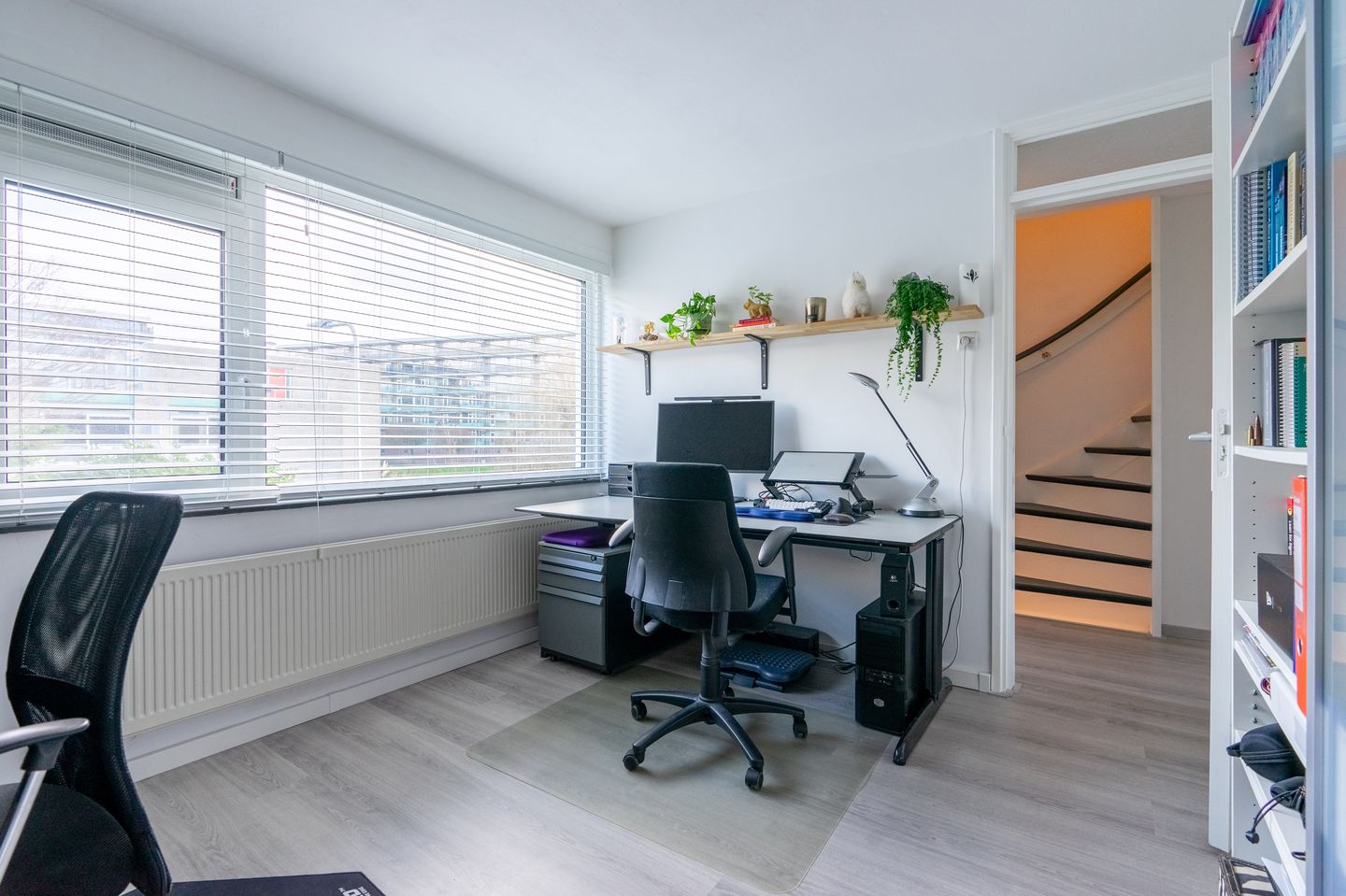 Photo 19 of Essenlaan 54