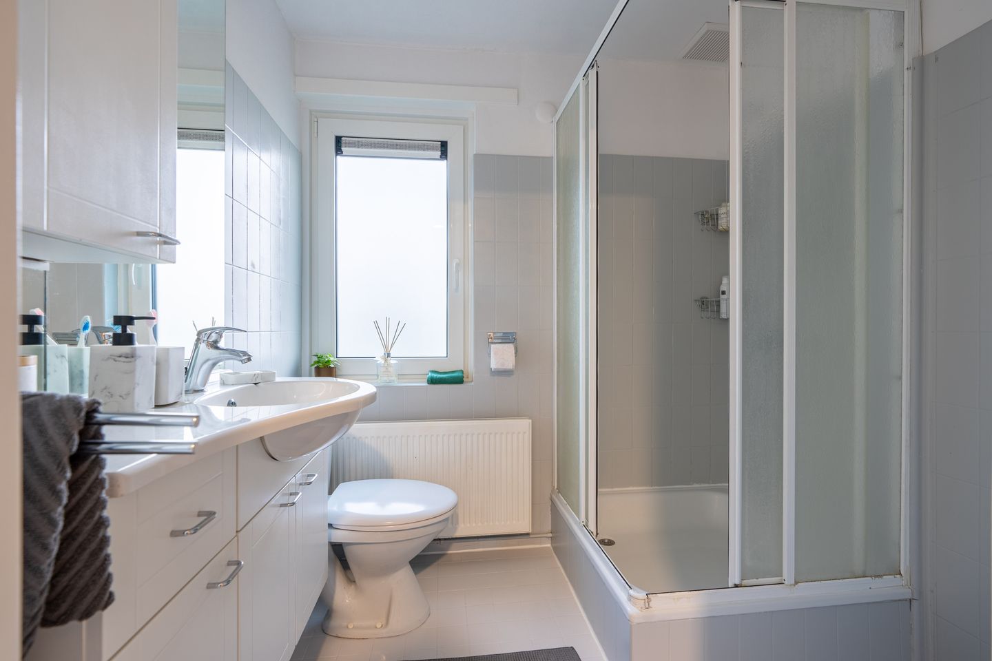 Photo 20 of Essenlaan 54