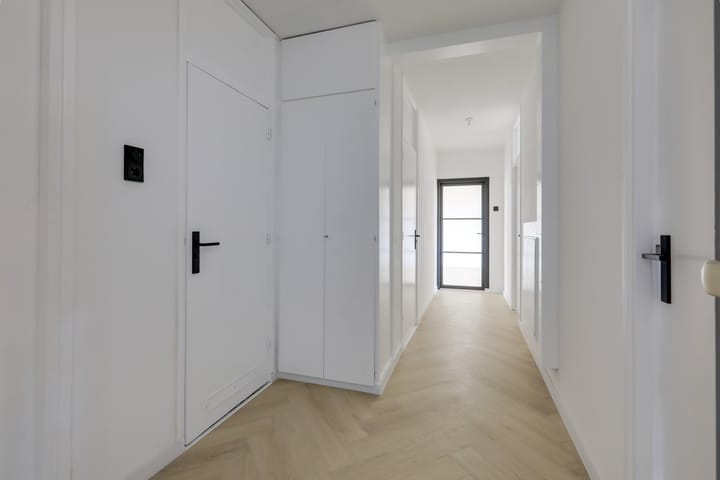 Foto 7 van Roerdompstraat 4