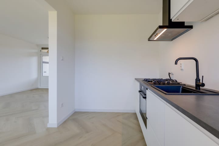 Foto 15 van Roerdompstraat 4