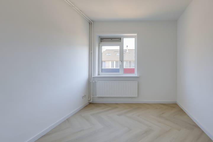 Foto 20 van Roerdompstraat 4