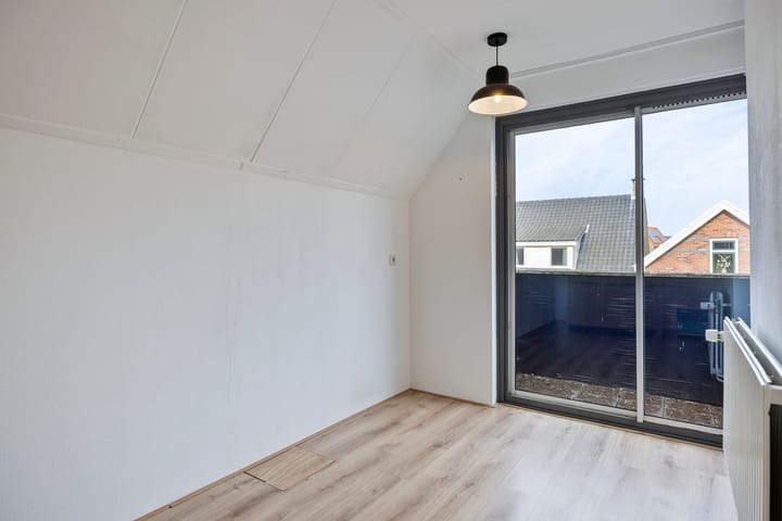 Foto 12 van Raadhuisstraat 32