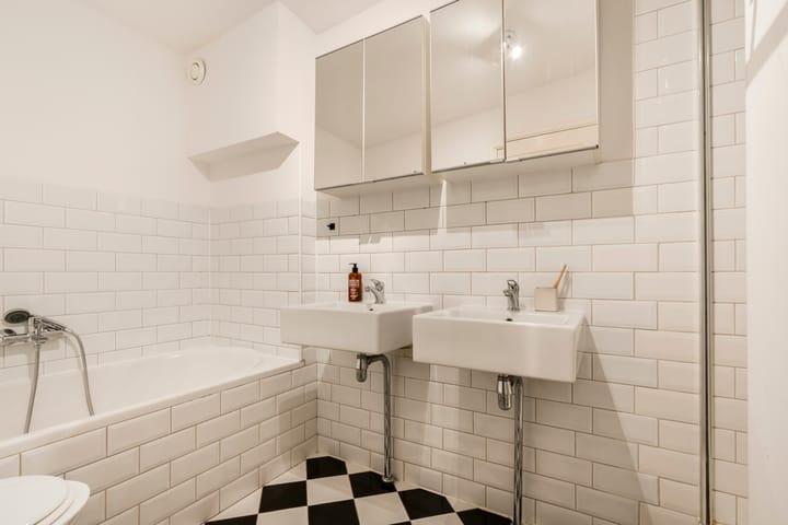 Foto 16 van Kinkerstraat 8-3