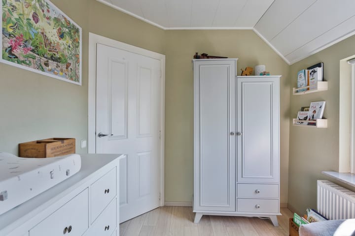 Foto 24 van Leerthouwerstraat 12