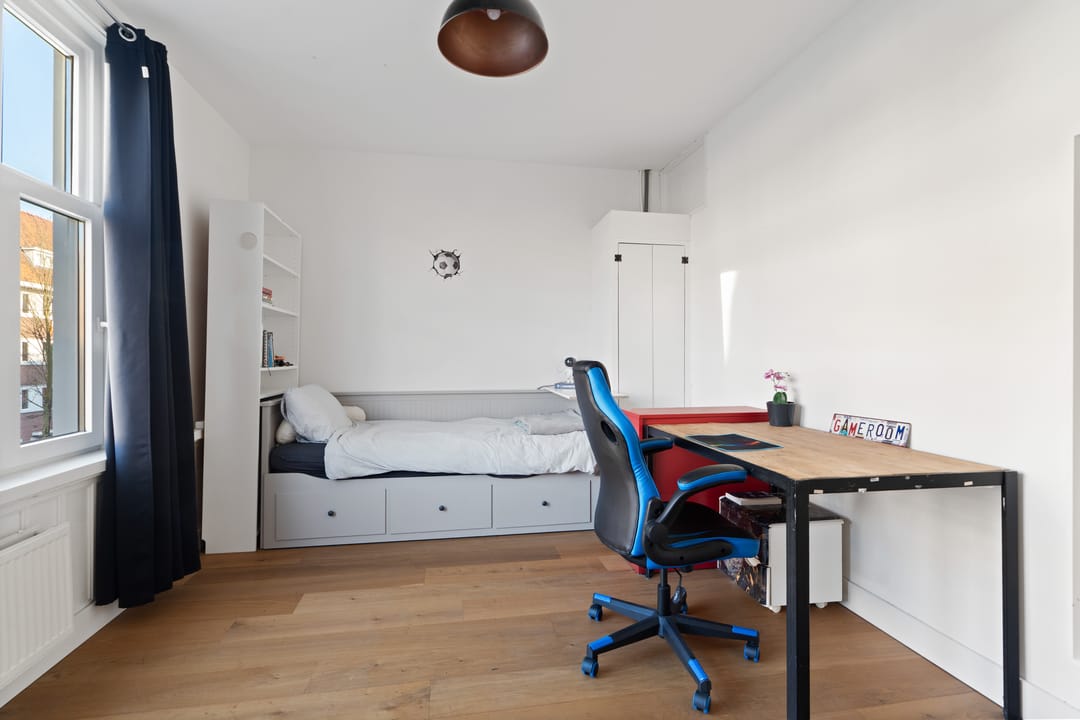 Photo 23 of Admiraal De Ruijterweg 379-2