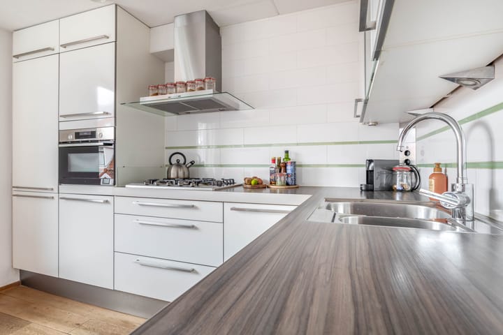 Foto 20 van Warmoezenierstraat 17