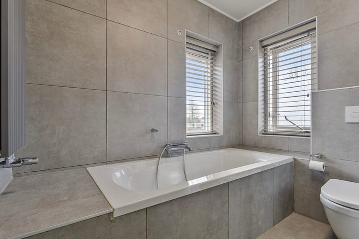 Foto 25 van Sint Walfriedstraat 28