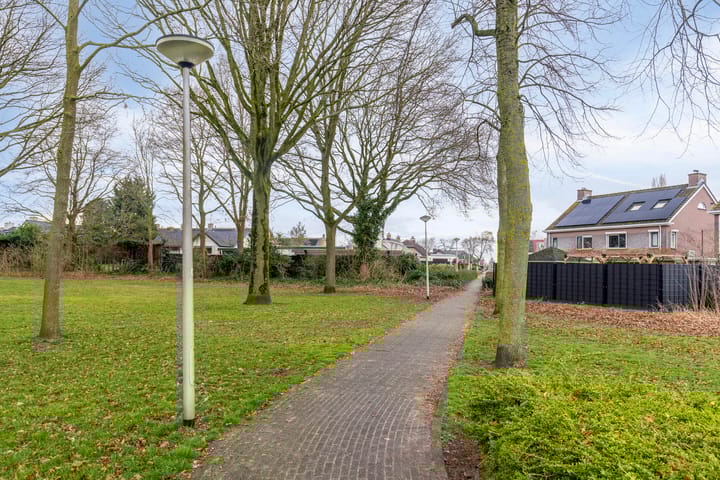 Foto 39 van Sint Walfriedstraat 28