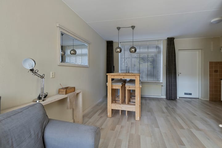 Foto 8 van Kamillestraat 7