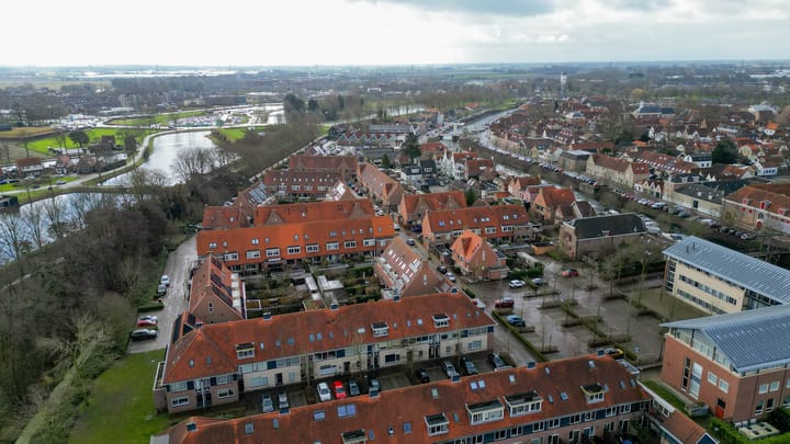 Foto 53 van Warmoezenierstraat 17