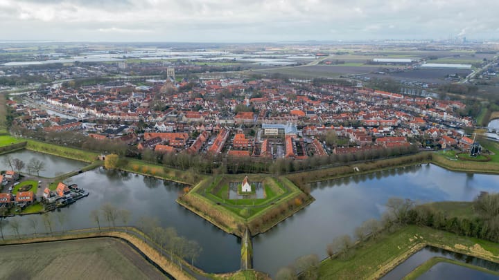 Foto 55 van Warmoezenierstraat 17