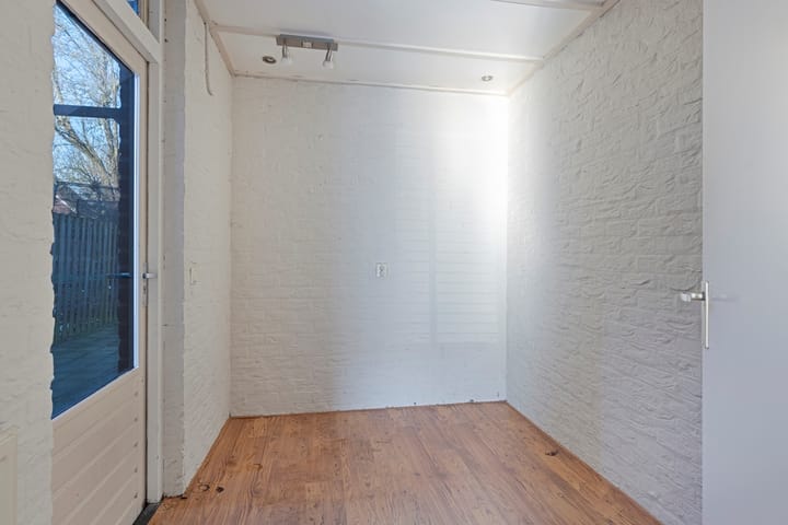 Foto 13 van Kamillestraat 7