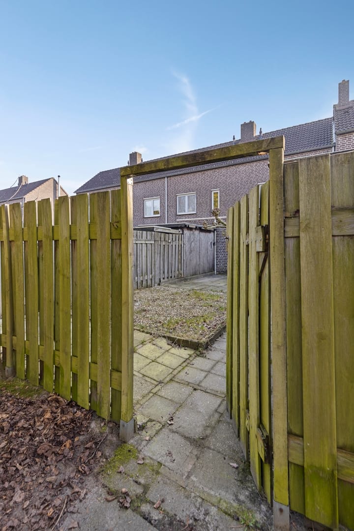 Foto 33 van Kamillestraat 7