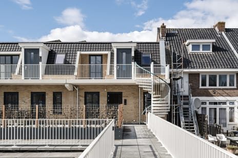 Foto van Appartementen met balkon Galerijflat