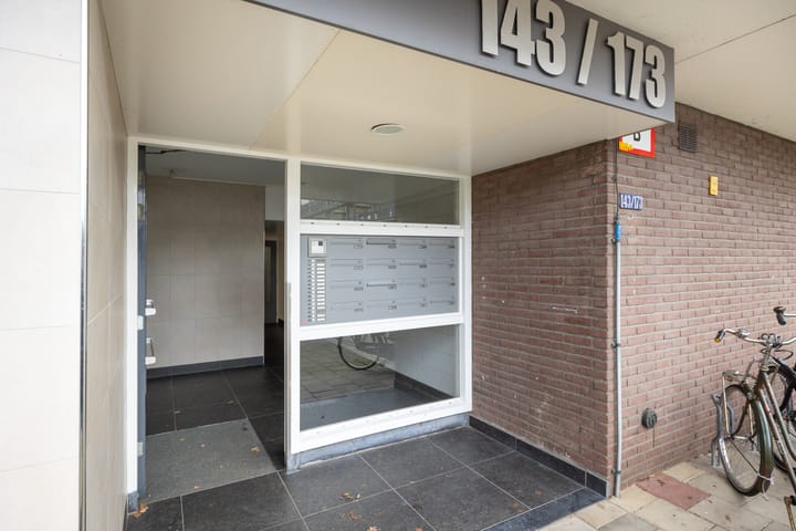 Photo 6 of Spreeuwenstraat 167