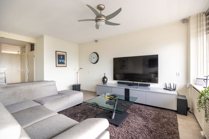 Photo 12 of Spreeuwenstraat 167