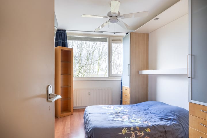 Photo 20 of Spreeuwenstraat 167