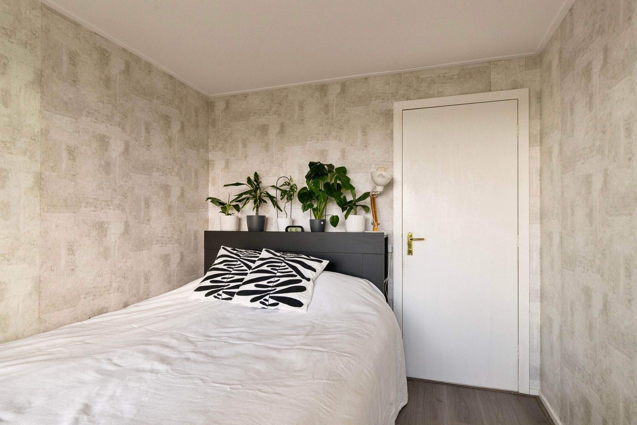 Foto 9 van Dieselstraat 58