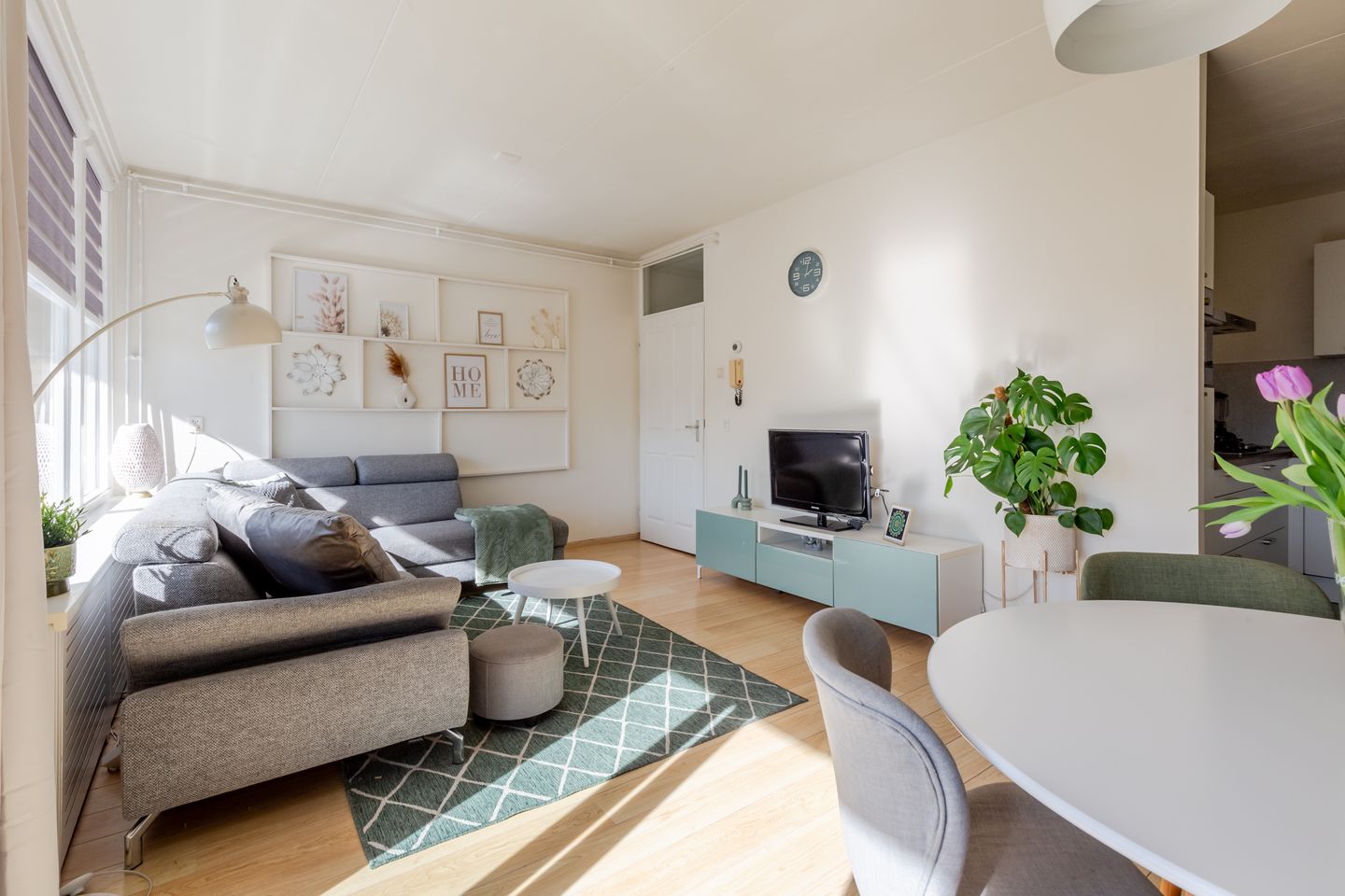 Foto 10 van Weegbreestraat 130