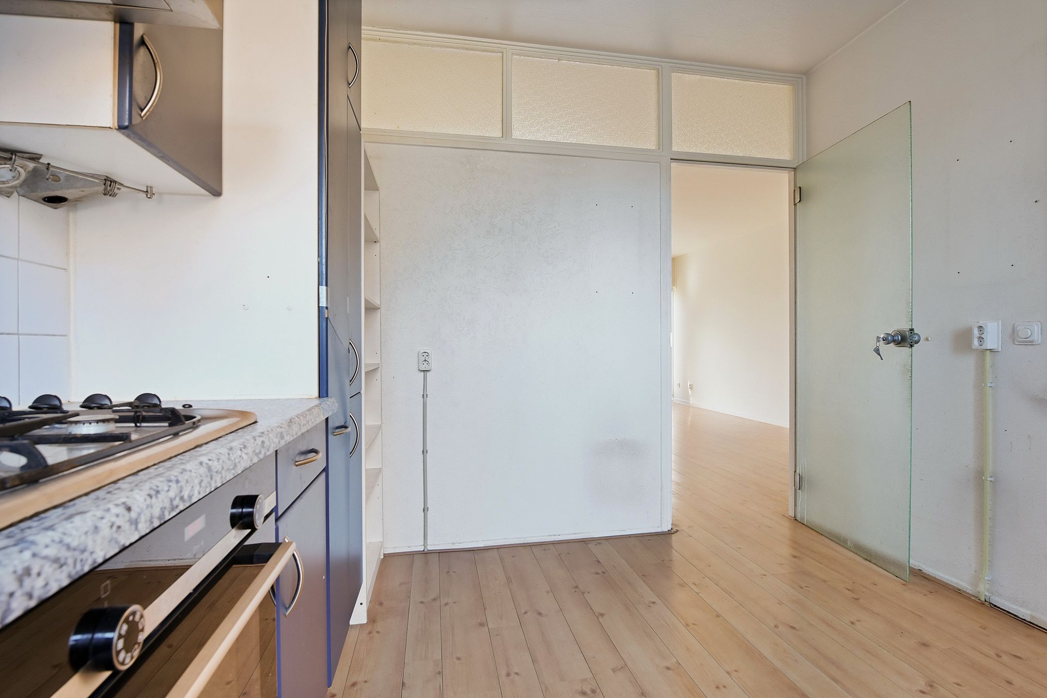 Foto 12 van Morane 14