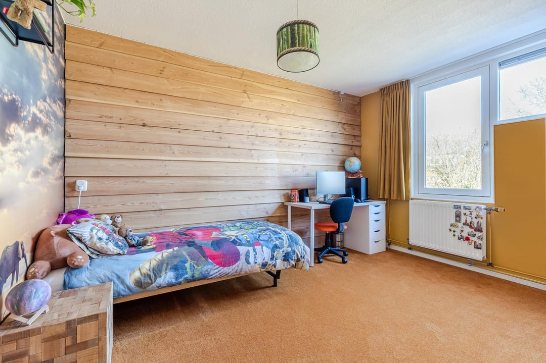 Photo 22 of Weidekruidveld 17