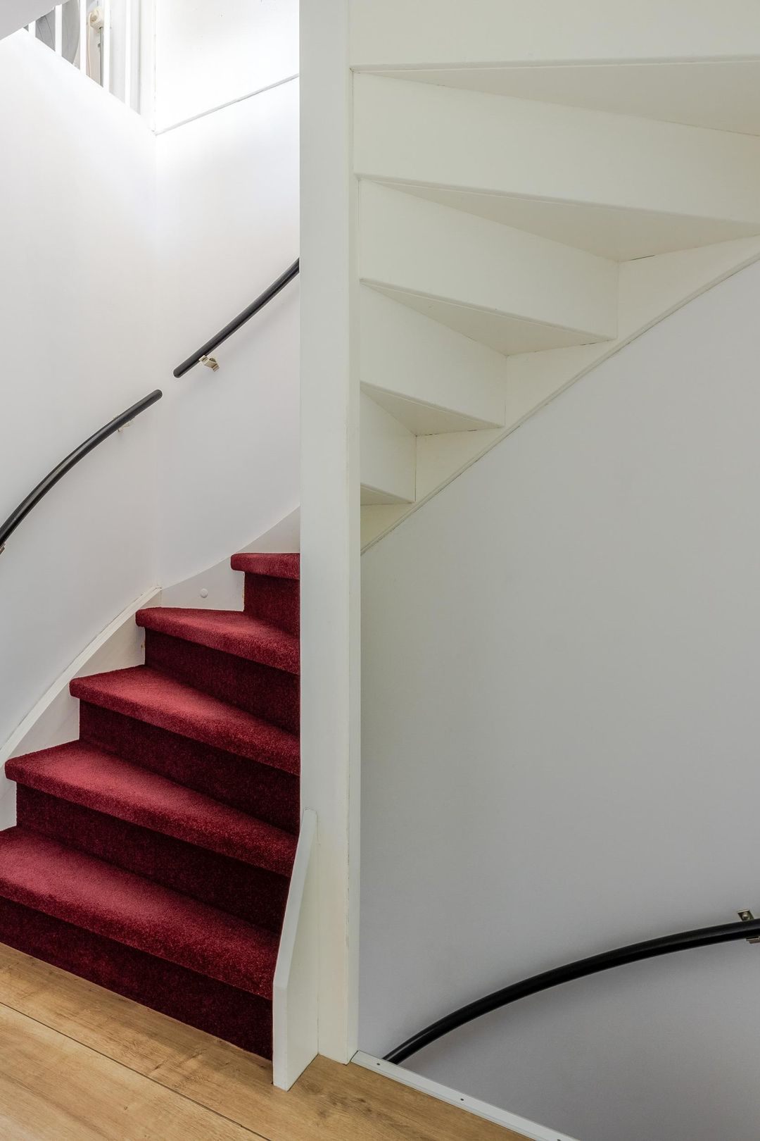 Photo 28 of Weidekruidveld 17