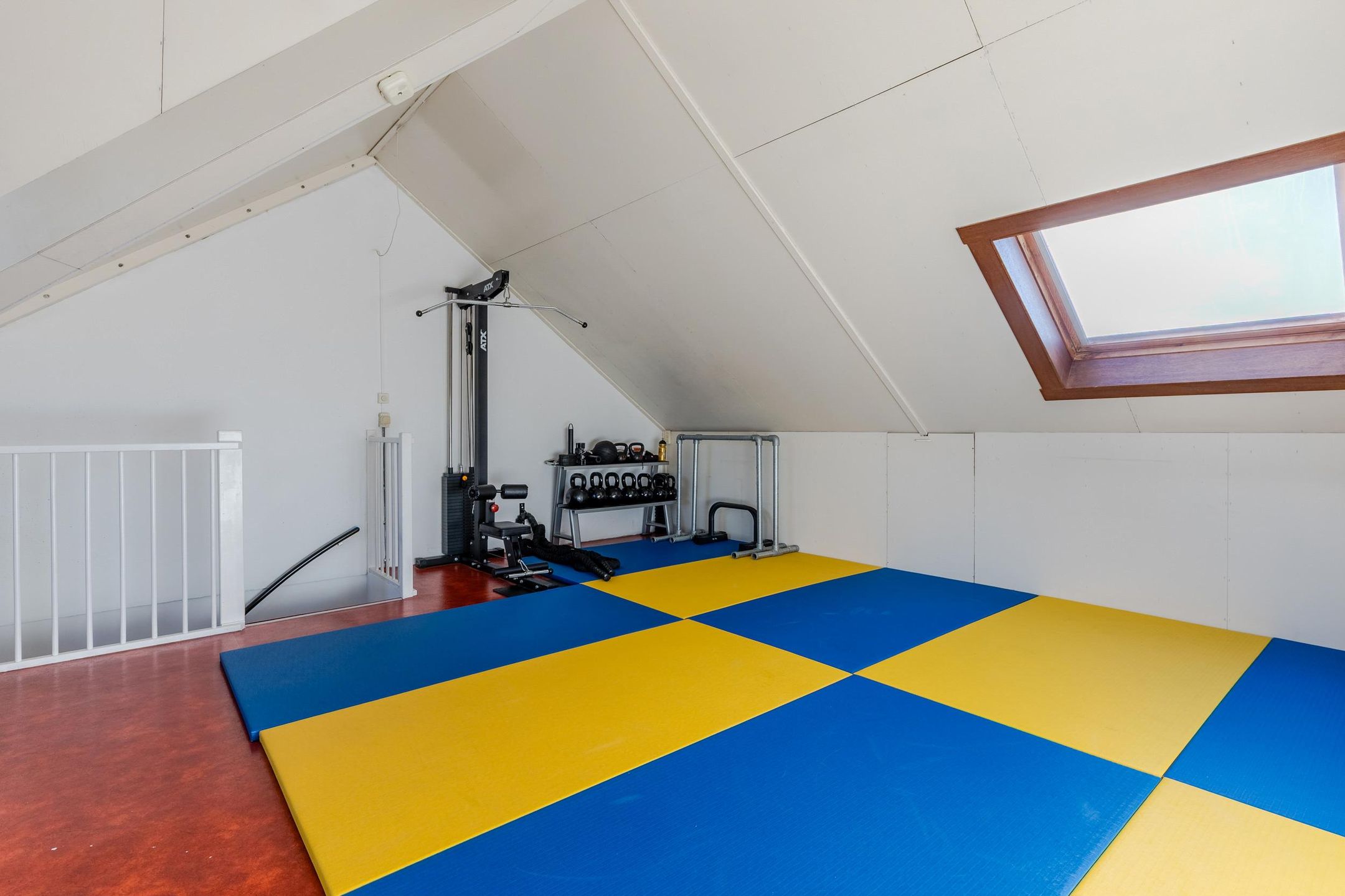 Photo 30 of Weidekruidveld 17