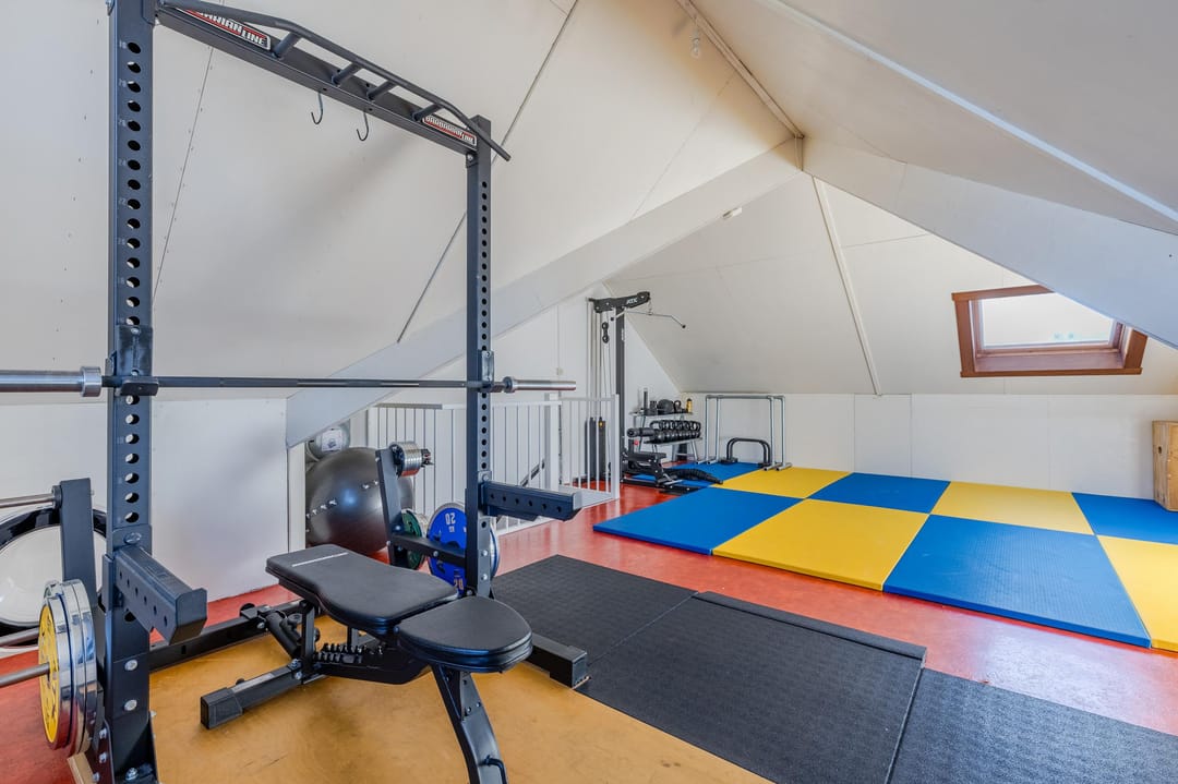 Photo 31 of Weidekruidveld 17