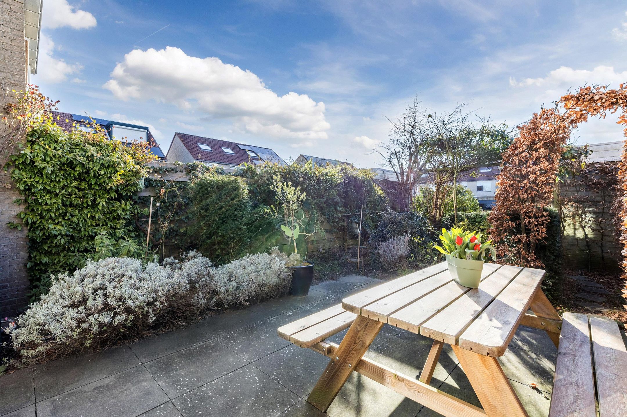 Photo 33 of Weidekruidveld 17