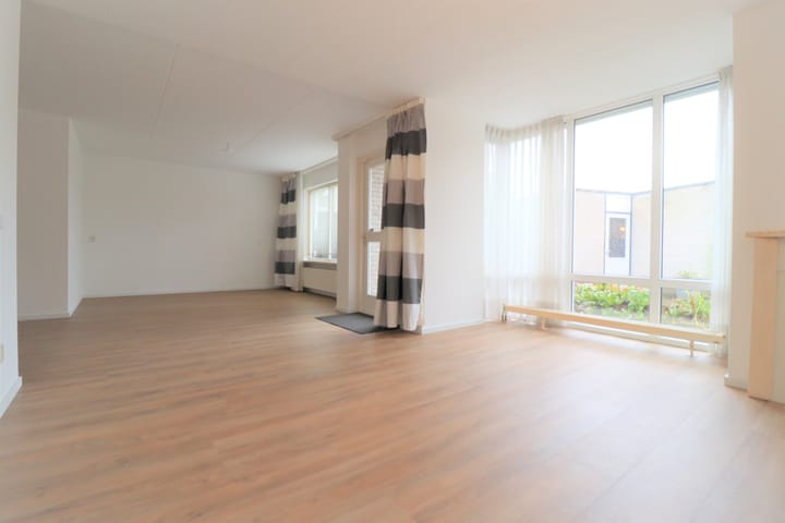 Foto 3 van Jacob Catslaan 65