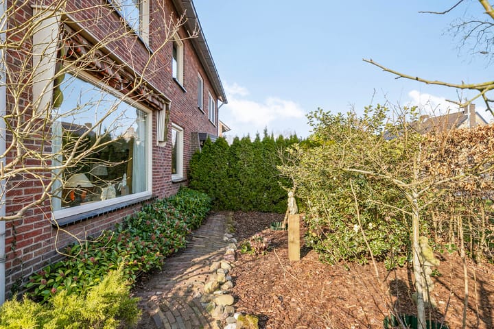 Foto 33 van Sparrenlaan 6