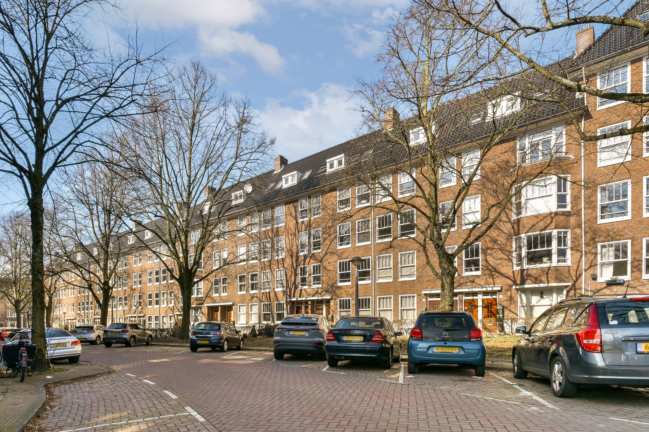 Photo 3 of Jasper Leijnsenstraat 4-2