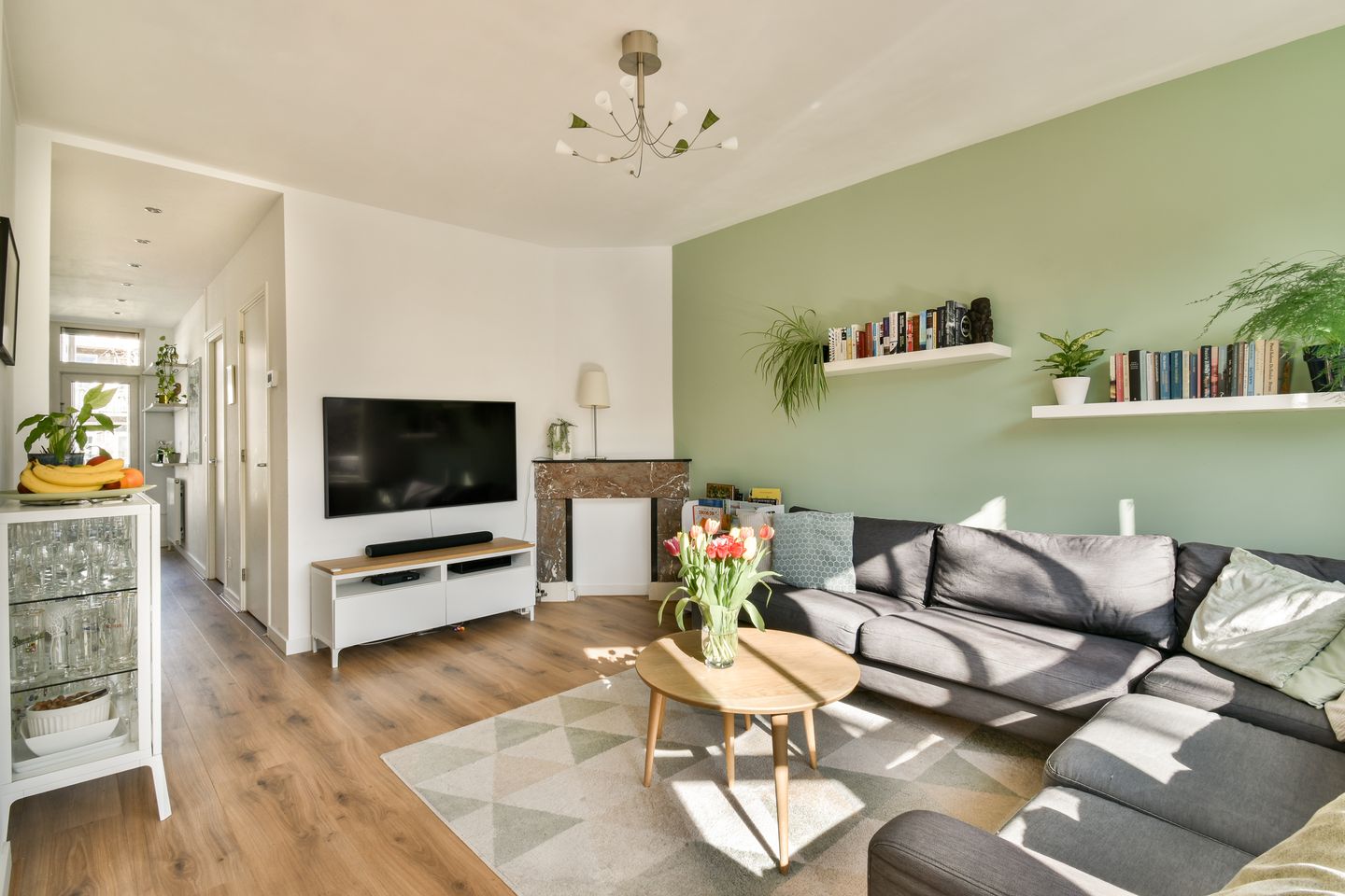 Photo 5 of Jasper Leijnsenstraat 4-2