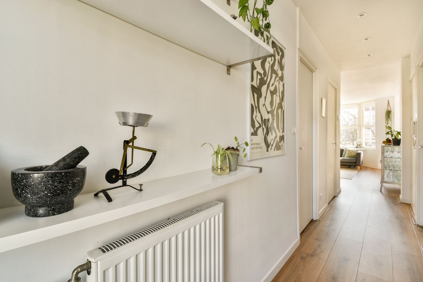 Photo 10 of Jasper Leijnsenstraat 4-2