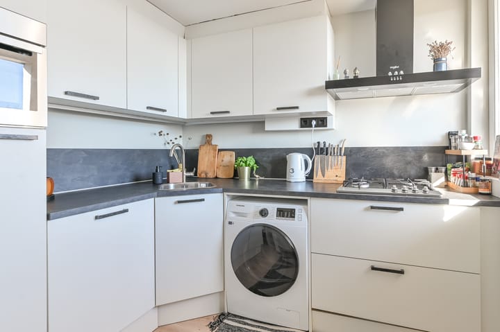 Photo 10 of Dokter De Liefdestraat 40