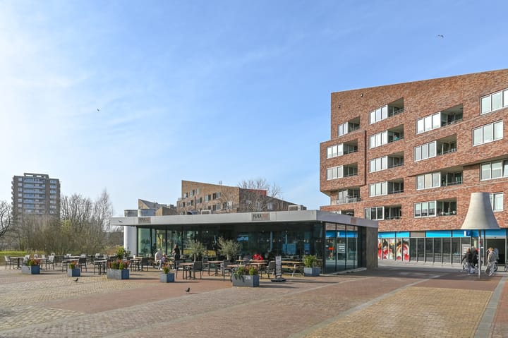 Photo 17 of Dokter De Liefdestraat 40