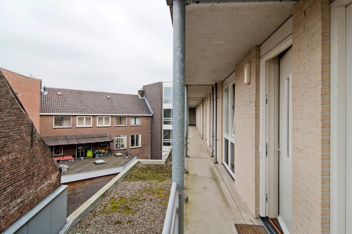 Foto 20 van Damstraat 40