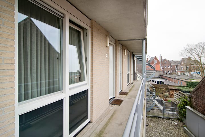 Foto 21 van Damstraat 40