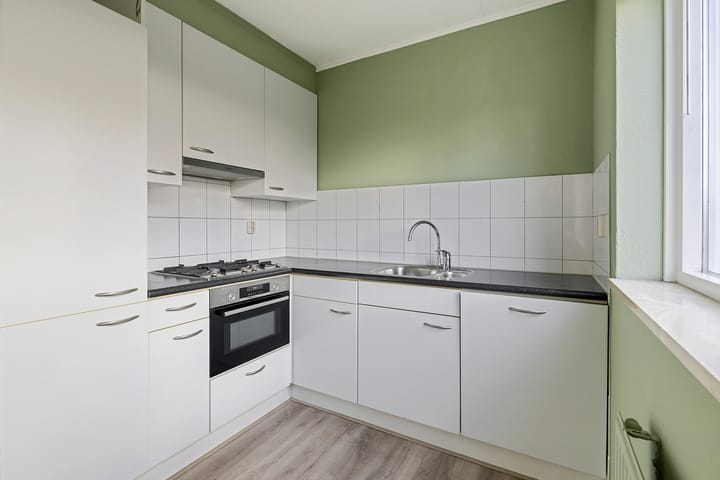 Photo 2 of Curiestraat 31