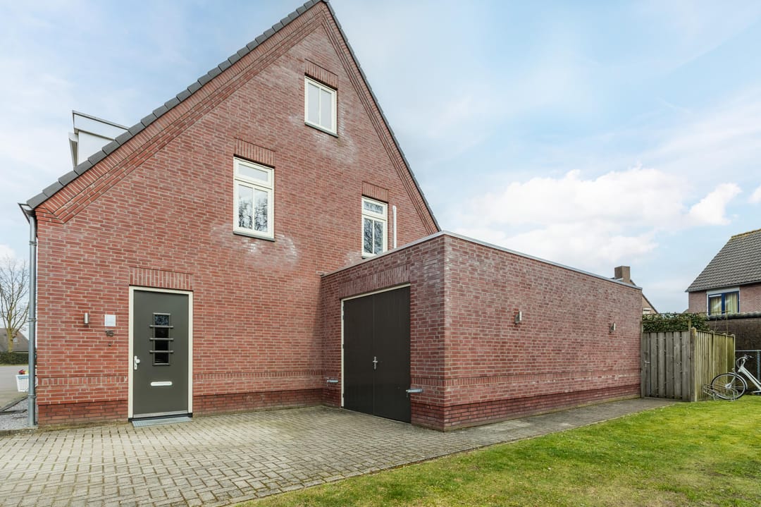 Photo 1 of Hofstraat 15