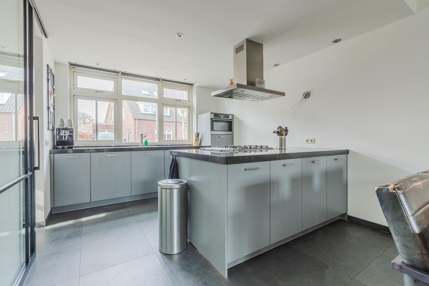 Photo 10 of Hofstraat 15