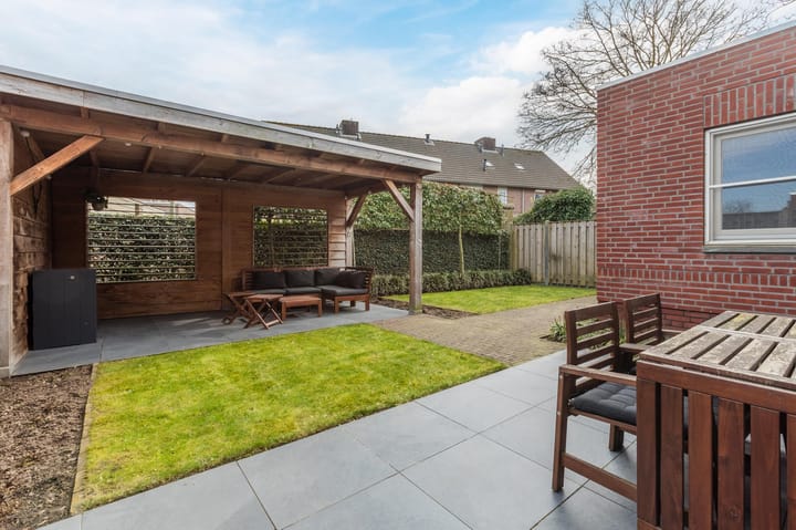 Foto 33 van Hofstraat 15