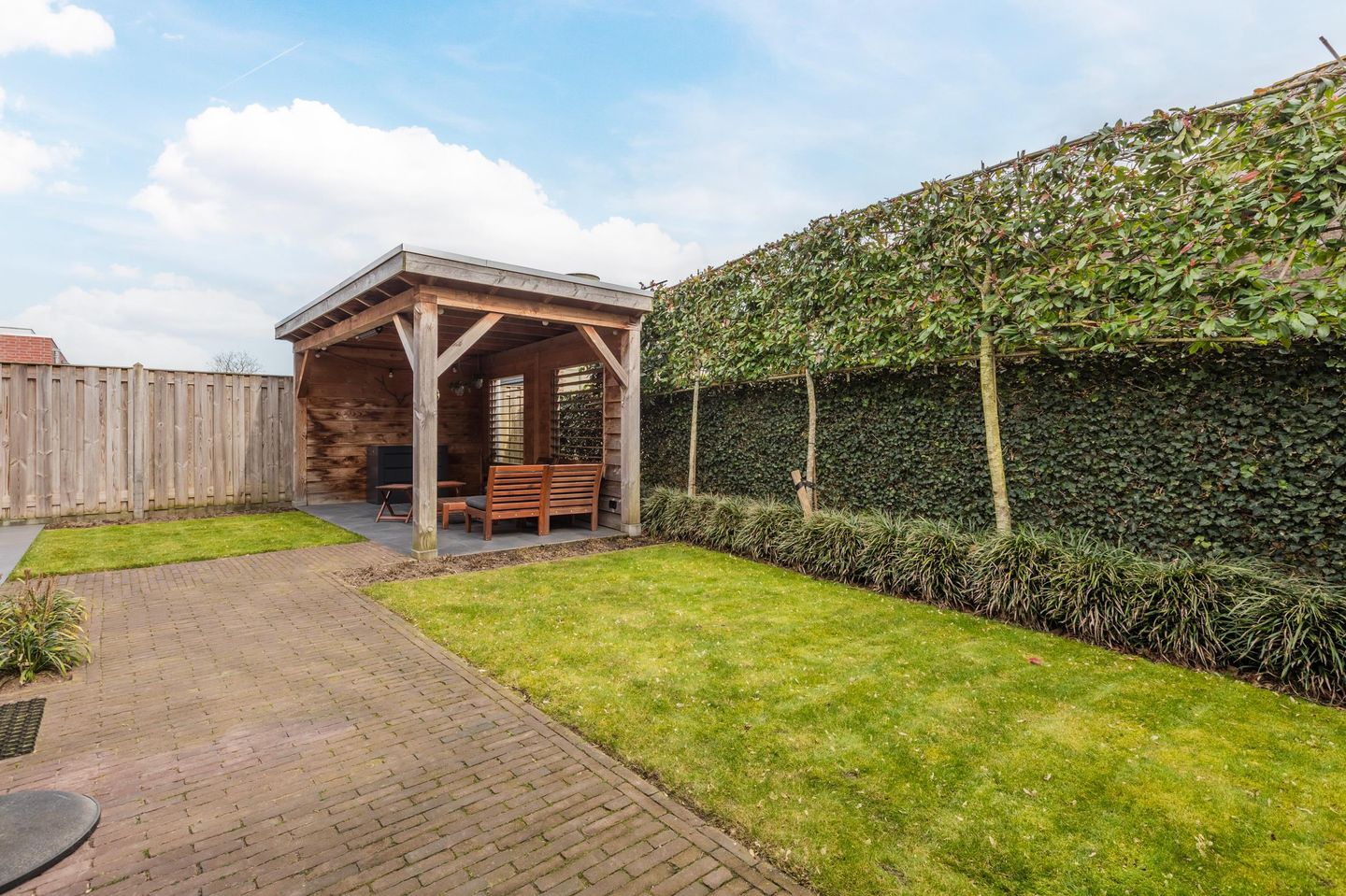 Photo 35 of Hofstraat 15