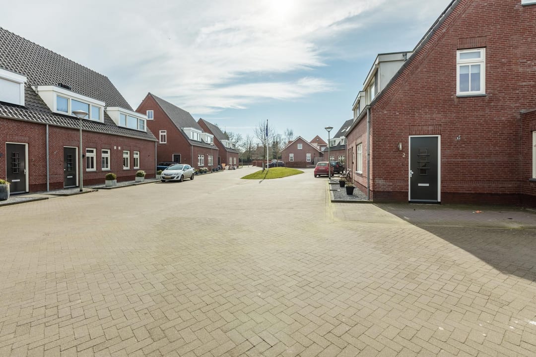 Photo 37 of Hofstraat 15